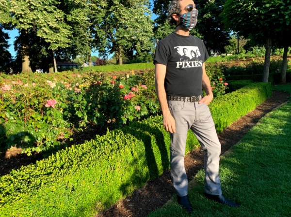 eric_threequarter_rosegarden